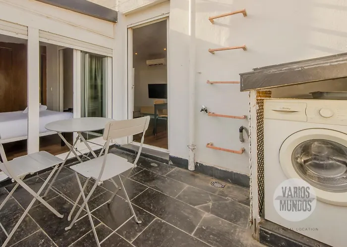 Terraza Con Encanto Para 4, En Plaza De Chueca